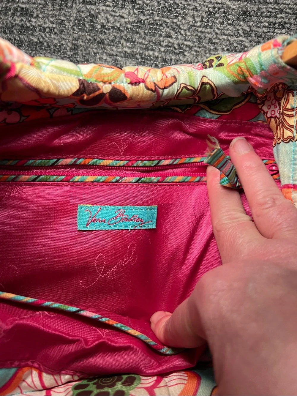 Vera Bradley Quilted Floral Clutch with Wooden Handles | Vintage Style Handbag - Picture 4 of 6